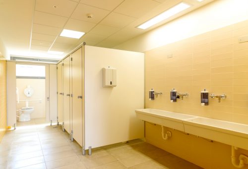 「どうやってするの？」新入学の小学一年生が戸惑うトイレ事情