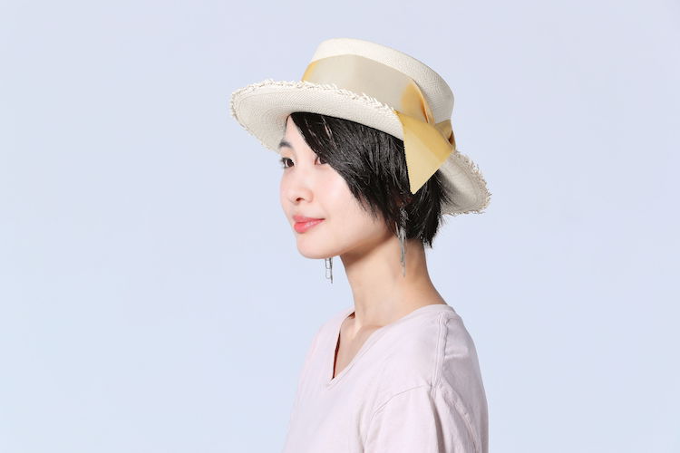 髪型別 似合う帽子の見つけ方 1 ショートヘアはコンパクトなタイプを選んで Kufura クフラ 小学館公式