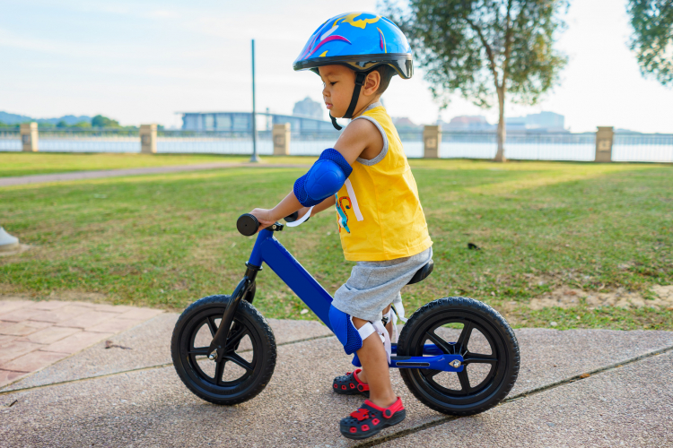 ストライダーからステップアップ！「子どもの自転車練習」注意したい3 