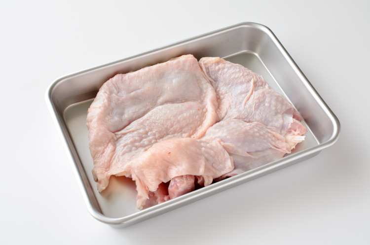 鶏もも肉　冷蔵保存