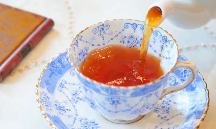 紅茶教室の先生に聞いた「紅茶を本当においしく淹れる方法」【紅茶を楽しむ #1】
