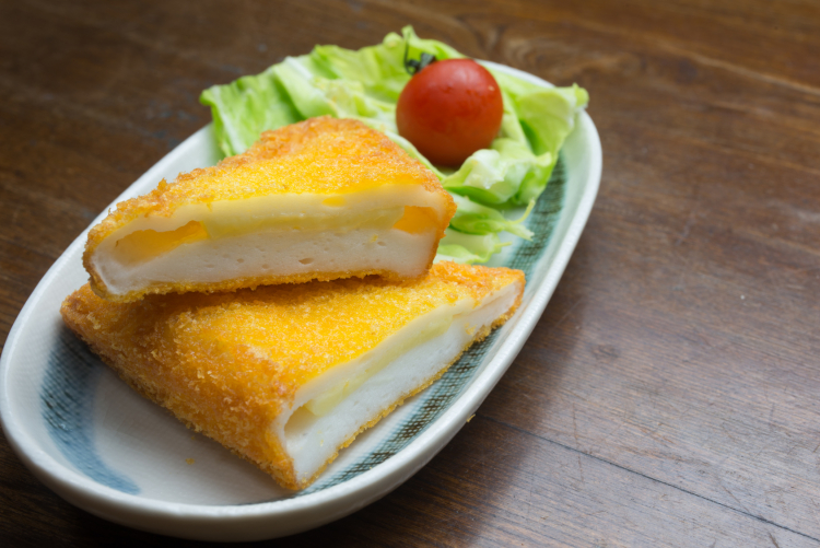 「はんぺん」の今日から使えるレシピ集！チーズ、明太子、餃子の具…いろいろ挟んでフワうま
