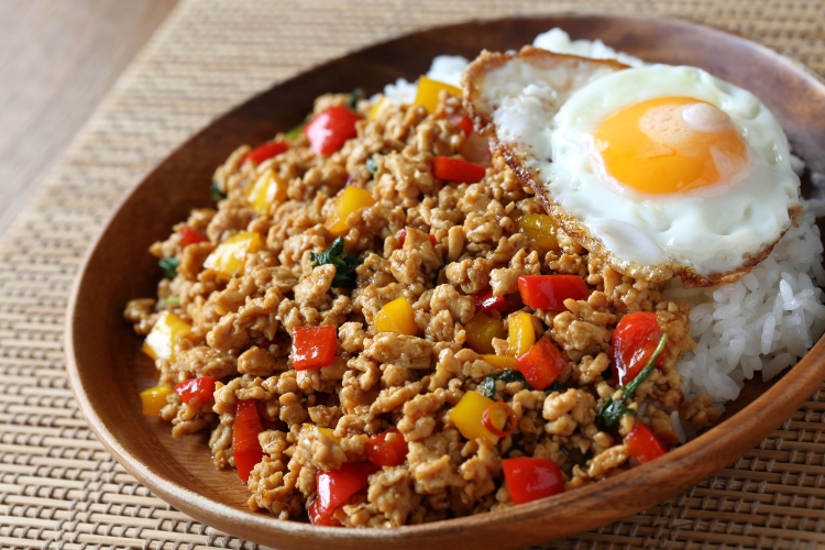 ピリッと刺激、汗ブワッ！がたまらない「暑い日に食べたいスパイシー料理」アンケート調査