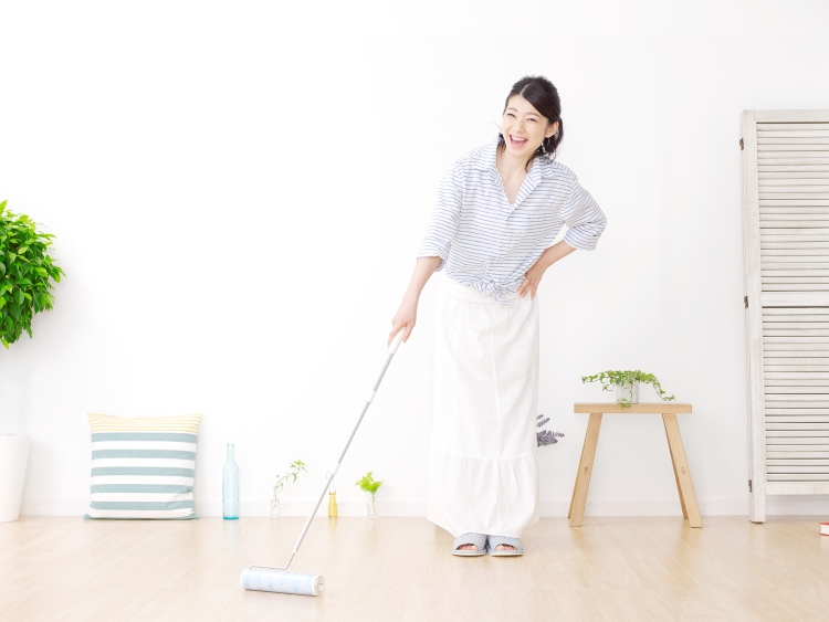 コロコロ最強説！実はアレも便利「ちょっとした掃除に使える」便利グッズ調査