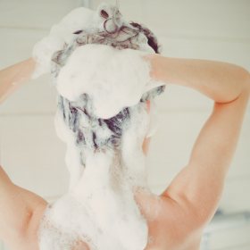 「髪って毎日洗ってる？」人には言えないけど…2日おき3日という頻度の人が、意外といることが判明