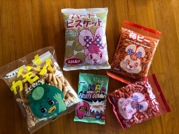 キャンドゥ にはパケ買いしたくなるお菓子がいっぱい 100円ショップのお菓子売り場を要チェック Kufura クフラ 小学館公式