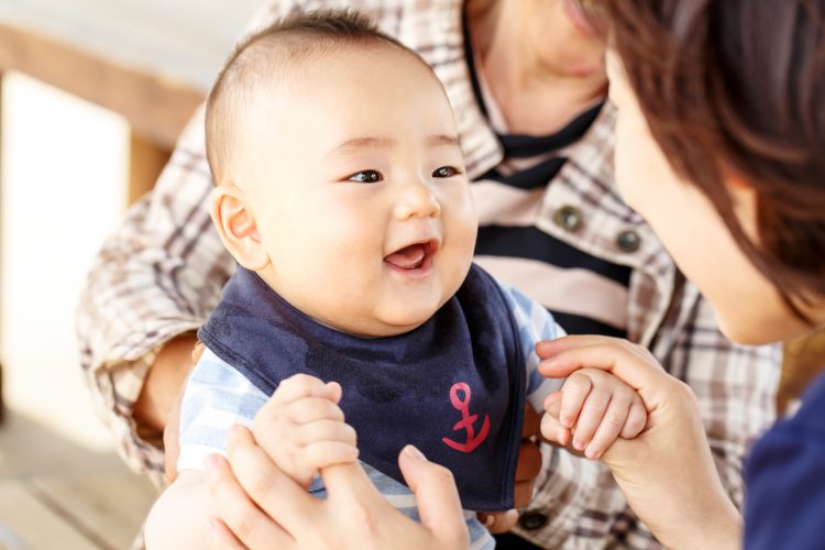 祖父母は孫からなんて呼ばれると嬉しい じいじ ばあば の呼び名にメロメロ Kufura クフラ 小学館公式