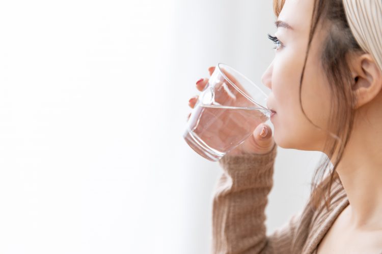 おうちでのリラックスタイムやリモート飲み会で よく飲むようになった飲みもの Kufura クフラ 小学館公式