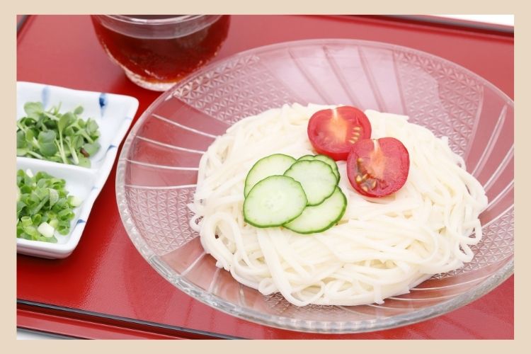 そうめん と ひやむぎ なにが違う 食べ物の違い豆知識 Kufura クフラ 小学館公式