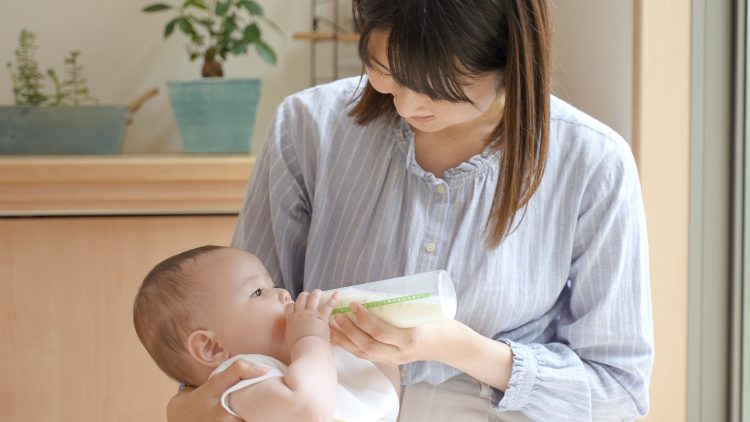 先輩ママに 心に刻まれた子育ての最後の瞬間 を聞いたら いまの尊さが身に染みた 前編 Kufura クフラ 小学館公式