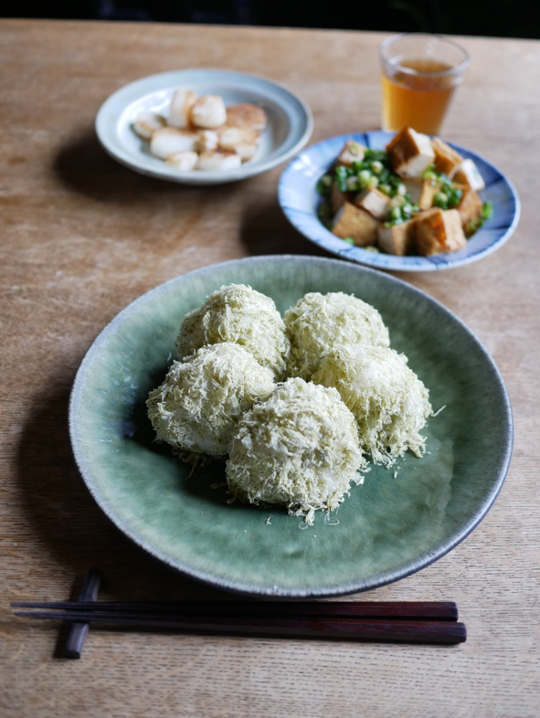 とろろ昆布おにぎり 富山のご当地の味を新米で お米農家のヨメごはん Kufura クフラ 小学館公式