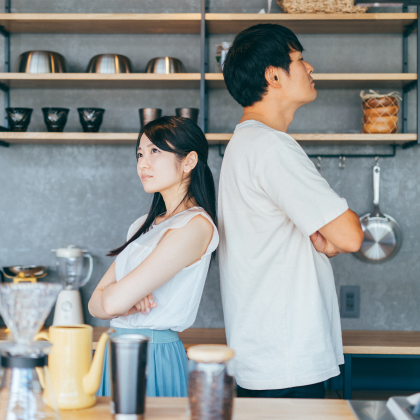 「夫婦げんかの頻度」年に数回以下のカップルが6割だけど…回数が多い夫婦にありがちな原因は？