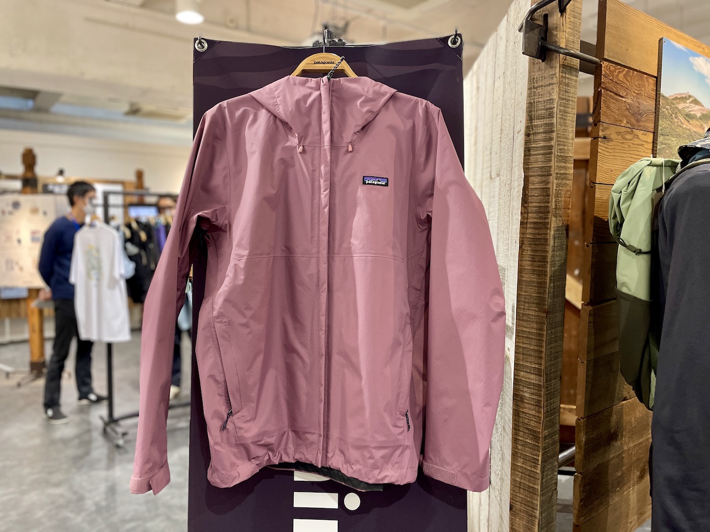 ブランド誕生50周年「patagonia」2023春夏展示会で出会った、家族で