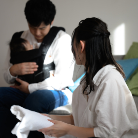 子育て中のパパ・ママに聞いた！現代日本で「子育てしにくいな」と思うこと。お金だけが理由じゃない？