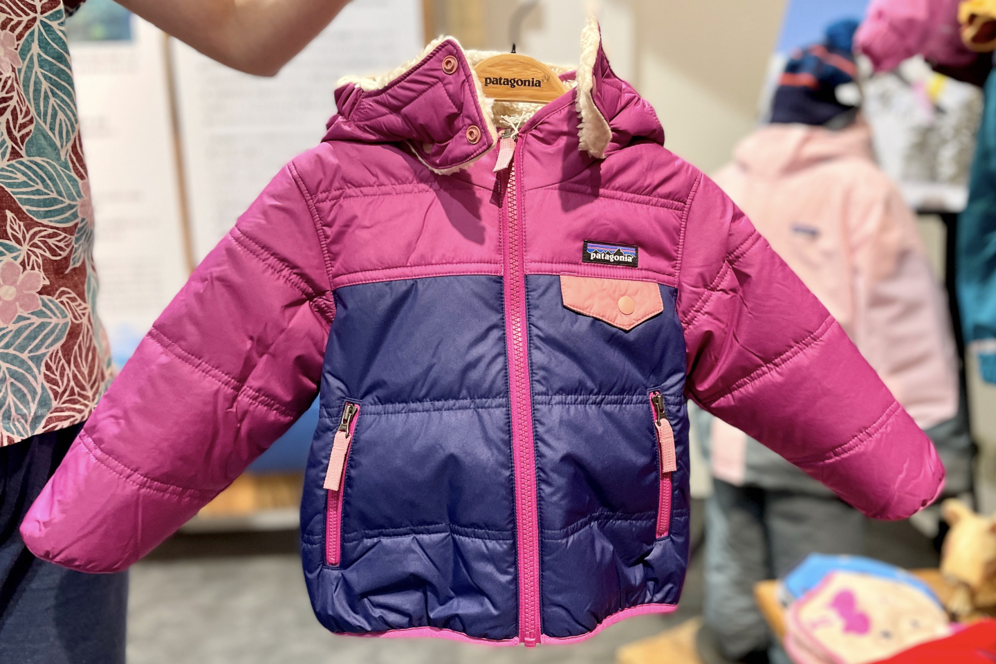 美品‼️patagonia パタゴニア ジャンプスーツ 3-6M - アウター