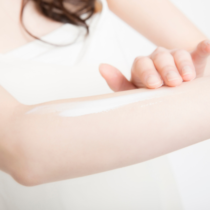 カサカサ、かゆい…今すぐ始められる「秋冬の乾燥対策」10年後の美肌に向けて！【専門医に聞きました】